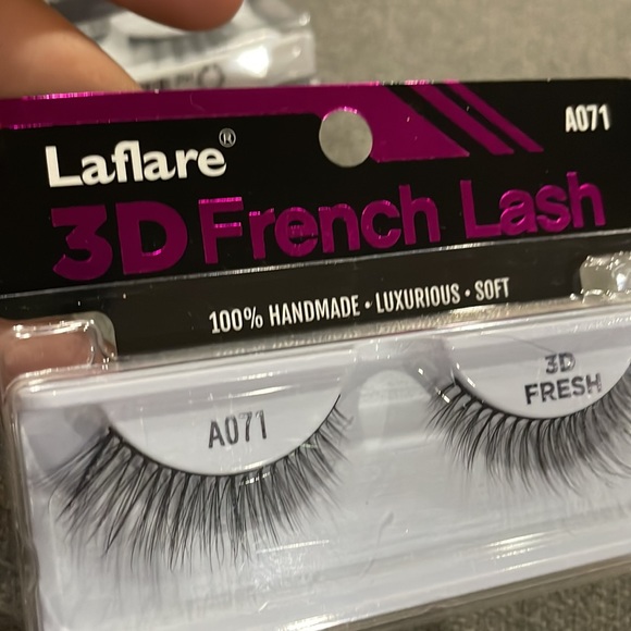 COPY - Ardell Edgy Accented Edges 410 & Laflare 3D French Lashes A071 Bundle - Picture 7 of 9